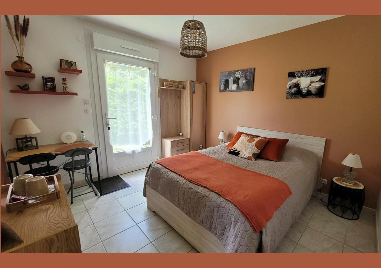 Vivre Benaise Chambre D'Hotes Chaunac Kültér fotó